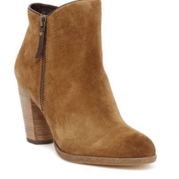 Cole Haan Shoes - NEW Cole Haan Hayes Bootie